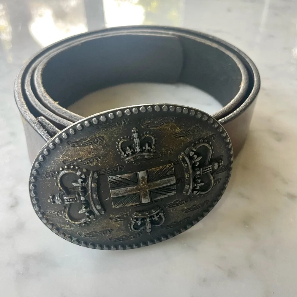 Dei Giovani Italian leather belt, drk brown, brass buckle Union Jack crowns, 36”